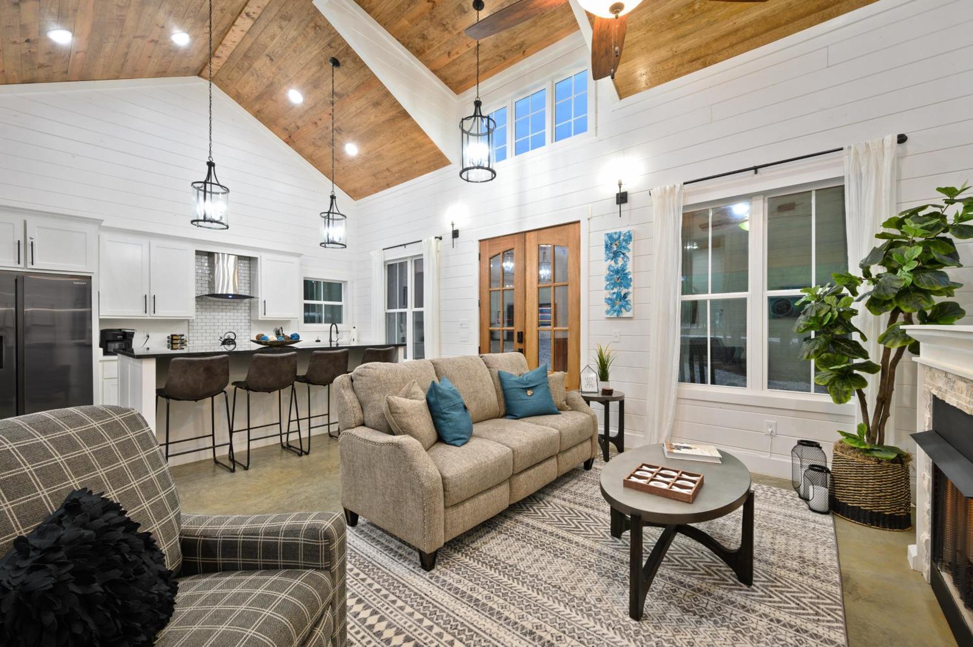 Bella Luna Cabin - Cozy Farmhouse Cabin, Private Deck, Swing Set, Fire Pit, Hot Tub Villa Broken Bow Exterior photo